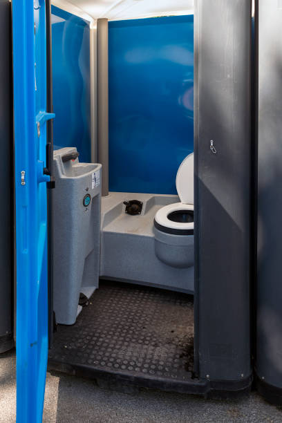 Best Porta potty rental near me  in Colonia, NJ